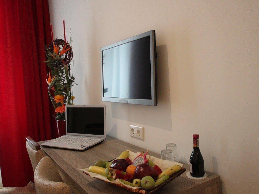 Hotel Kavun Мюнхен Екстериор снимка